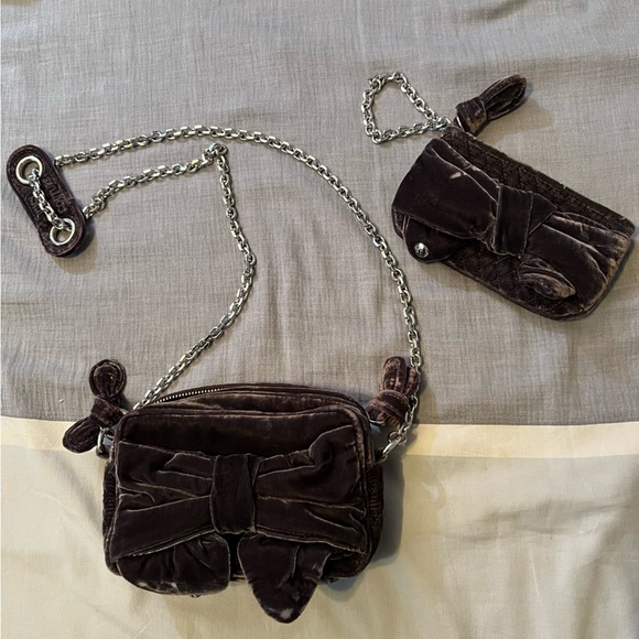 Juicy couture velour bundle crossbody and wristlet clutch - Picture 1 of 8